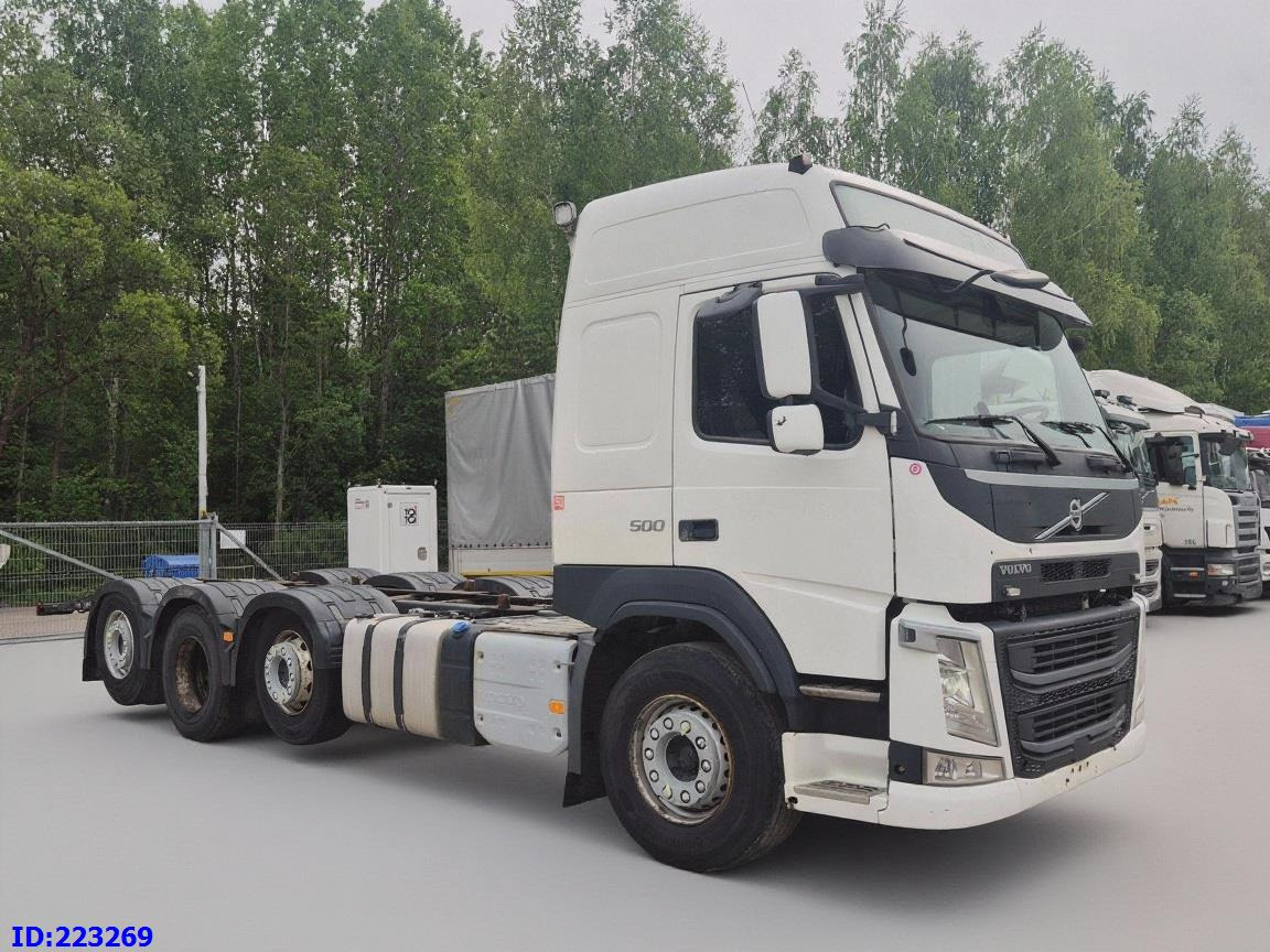 VOLVO FM13 500HP 8x2 (2 steering axels) - Cab chassis truck: picture 4 VOLVO FM13 500HP 8x2 (2 steering axels) - Cab chassis truck: picture 4