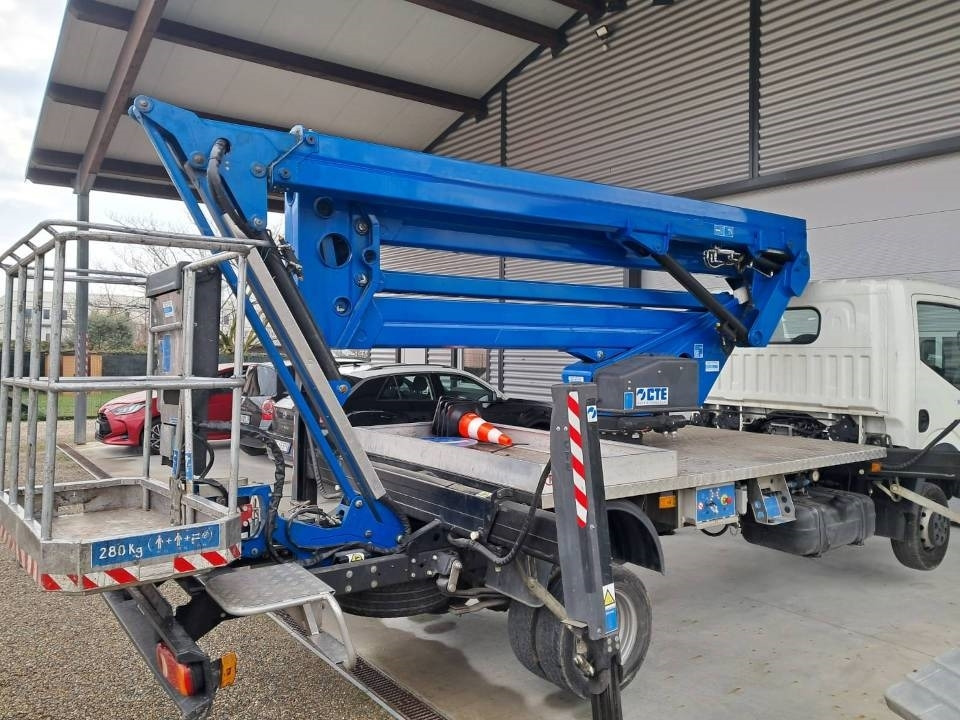 CTE ZED 21.2 JH - Truck with aerial platform: picture 2 CTE ZED 21.2 JH - Truck with aerial platform: picture 2