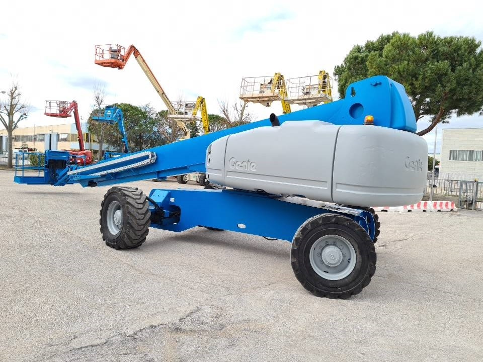 Genie S125 4WD  - Telescopic boom: picture 5 Genie S125 4WD  - Telescopic boom: picture 5