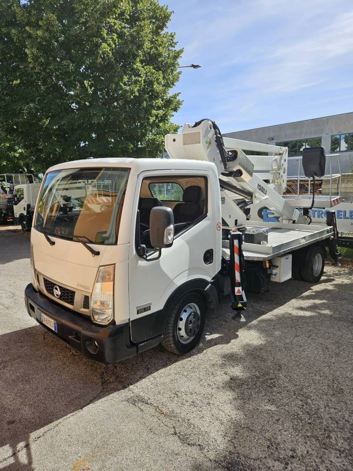 Isoli PNT 205 NH - Truck with aerial platform: picture 3 Isoli PNT 205 NH - Truck with aerial platform: picture 3