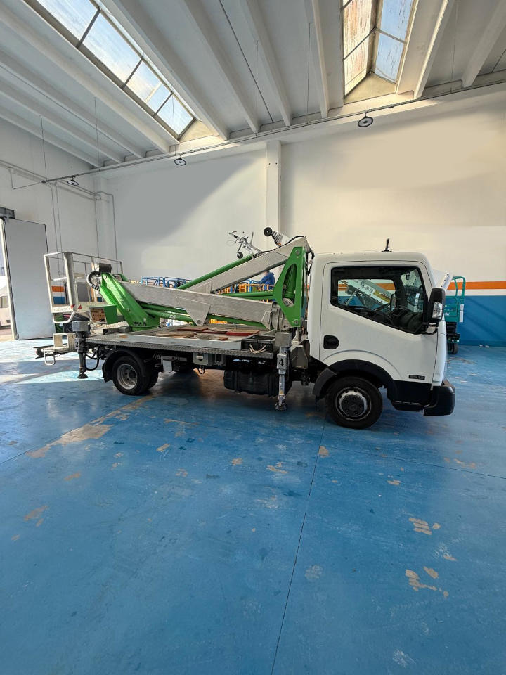 MULTITEL MX 250 - Truck with aerial platform: picture 1 MULTITEL MX 250 - Truck with aerial platform: picture 1