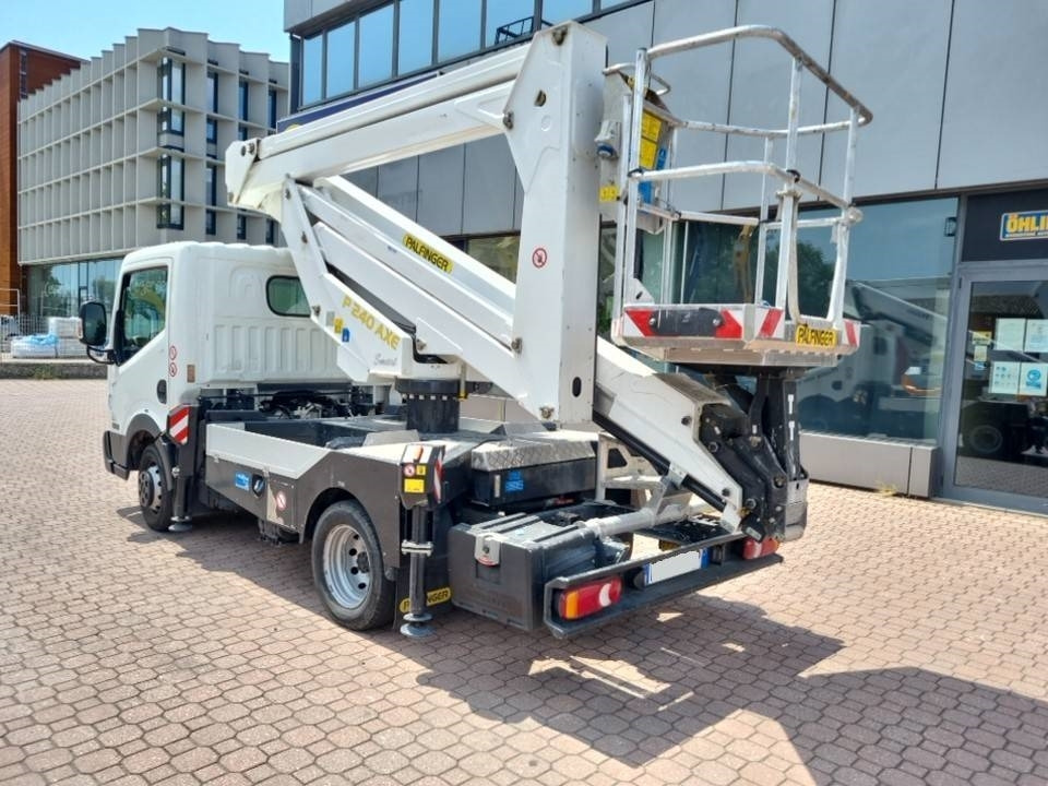 Palfinger P 240 AXE - Truck with aerial platform: picture 5 Palfinger P 240 AXE - Truck with aerial platform: picture 5