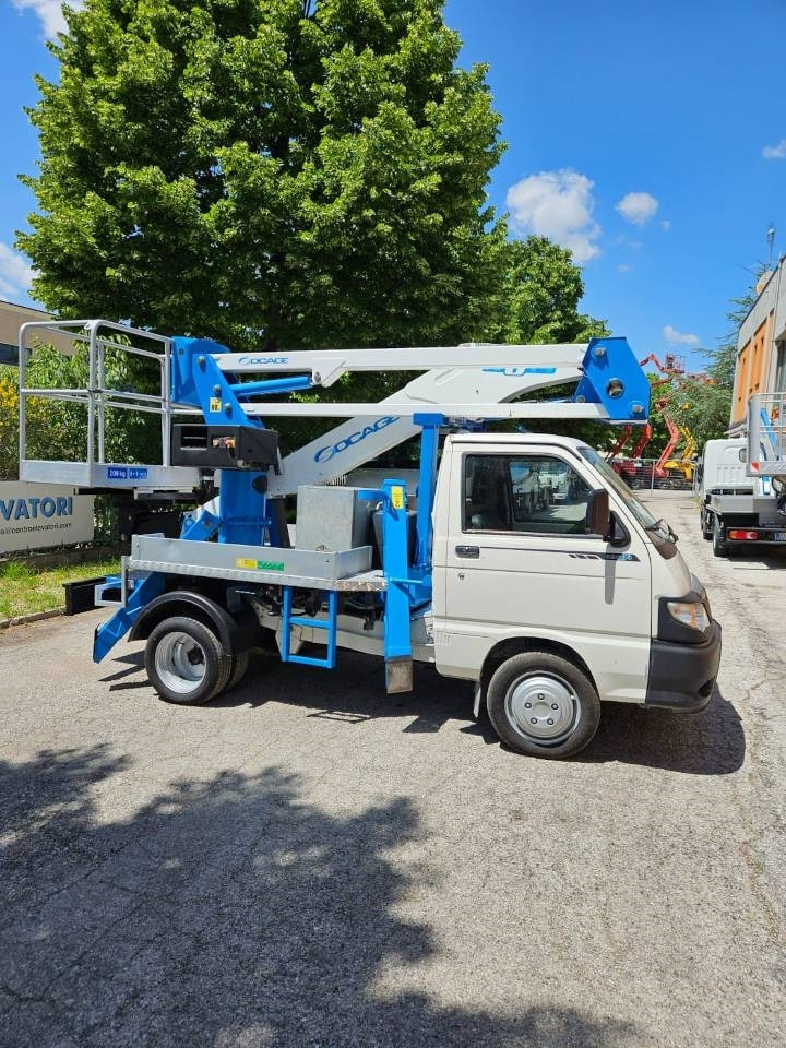 Socage A 314 - Truck with aerial platform: picture 2 Socage A 314 - Truck with aerial platform: picture 2
