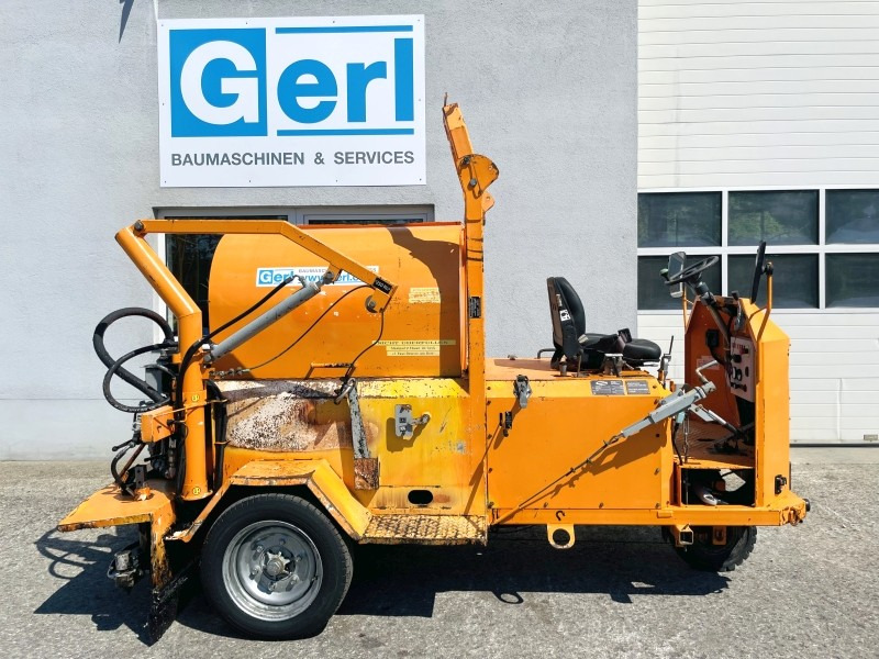 Strassmayr BMS600-3R (3831) - Asphalt distributor: picture 3 Strassmayr BMS600-3R (3831) - Asphalt distributor: picture 3