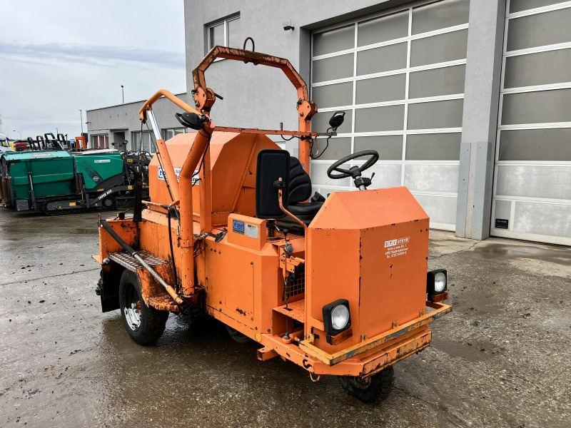 Strassmayr STI VSM-3R (111103) - Asphalt distributor: picture 5 Strassmayr STI VSM-3R (111103) - Asphalt distributor: picture 5