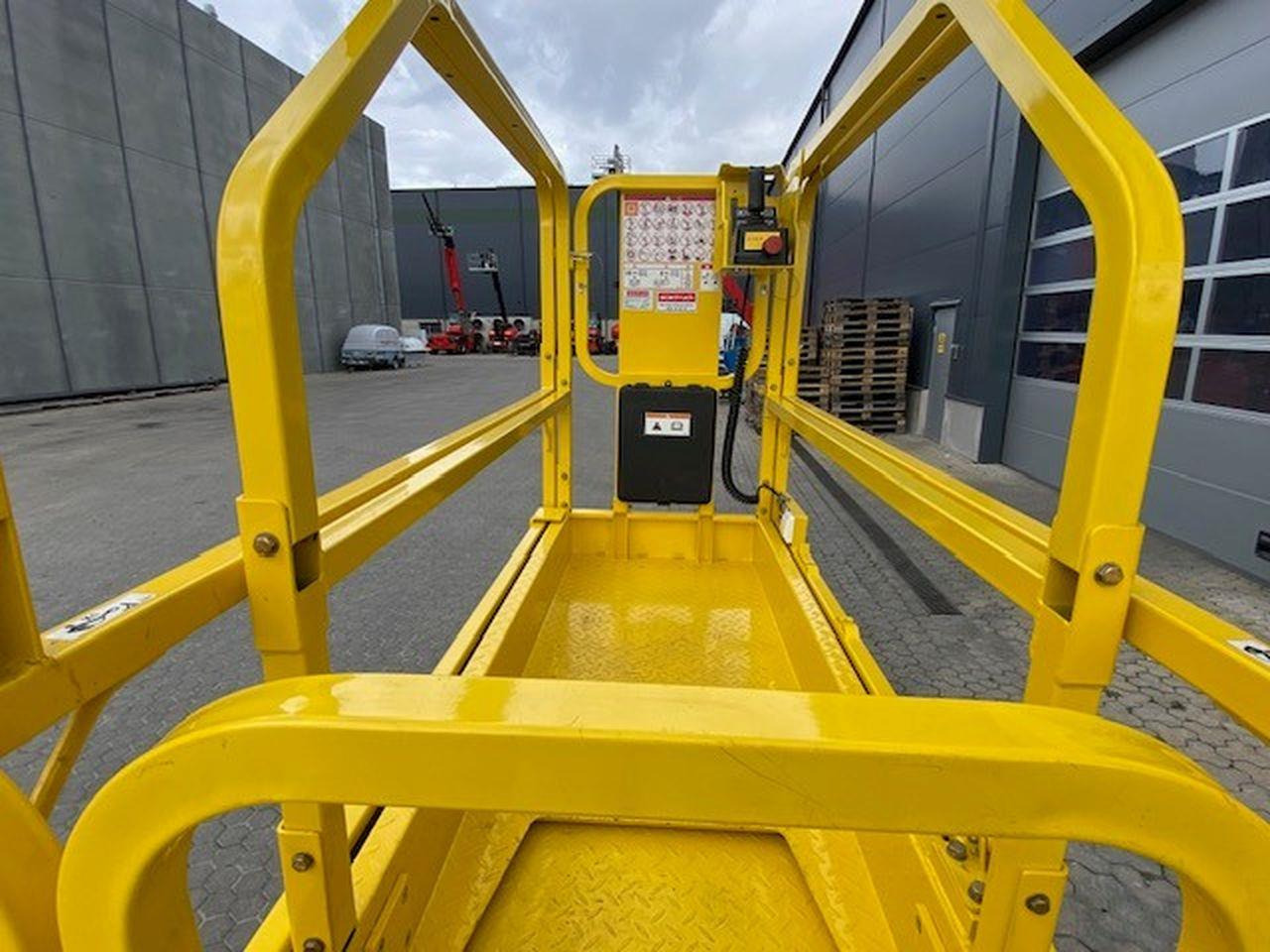 GMG 1930-i - Scissor lift: picture 5 GMG 1930-i - Scissor lift: picture 5