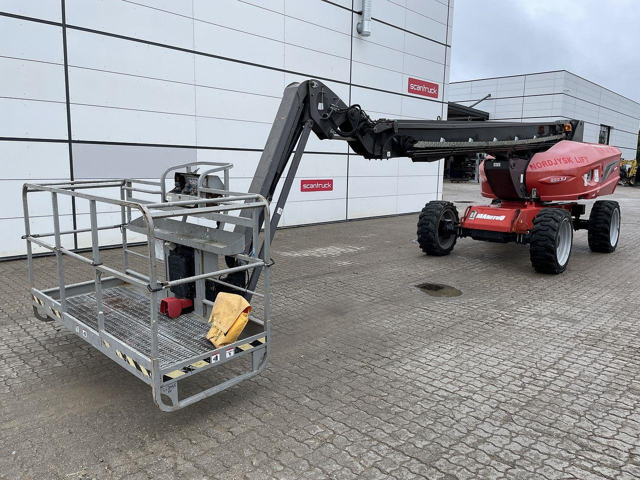 Manitou 260TJ - Telescopic boom: picture 1 Manitou 260TJ - Telescopic boom: picture 1