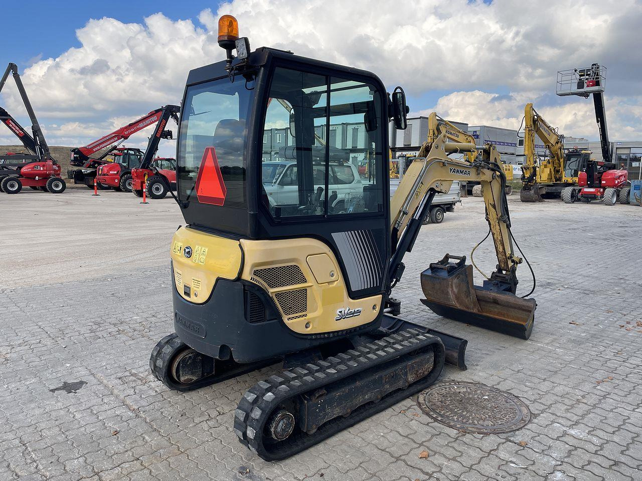 Yanmar SV22 - Mini excavator: picture 4 Yanmar SV22 - Mini excavator: picture 4