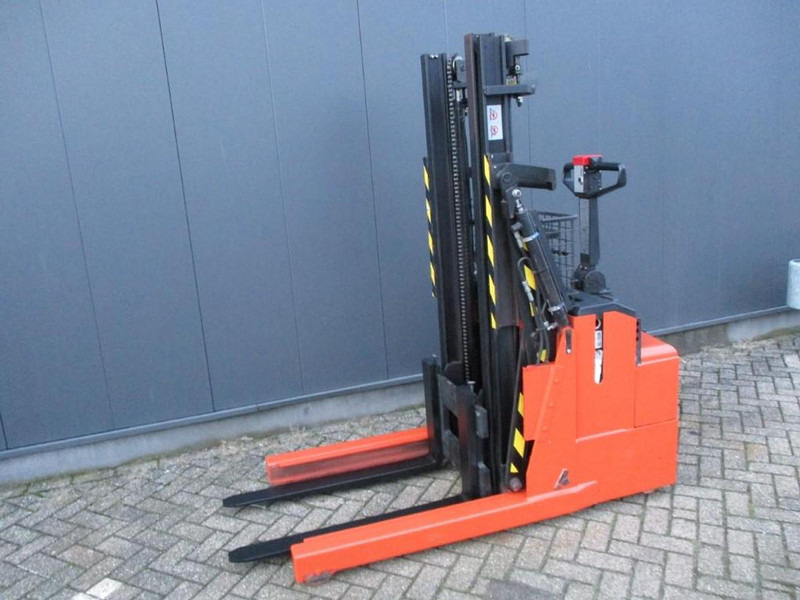 BT RWE120 - Pallet truck: picture 2 BT RWE120 - Pallet truck: picture 2