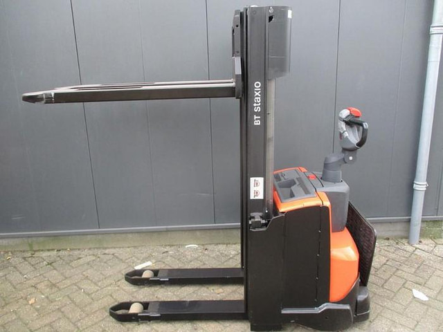 BT SWE 120 - Stacker: picture 1 BT SWE 120 - Stacker: picture 1