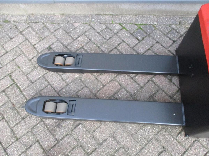 Heli CBD15 - Pallet truck: picture 3 Heli CBD15 - Pallet truck: picture 3