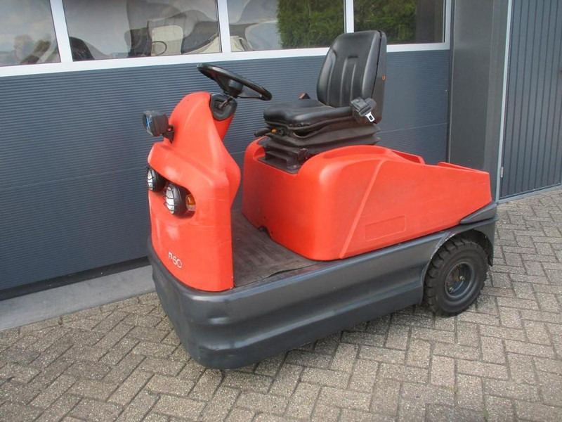Linde P 60 - Tow tractor: picture 2 Linde P 60 - Tow tractor: picture 2