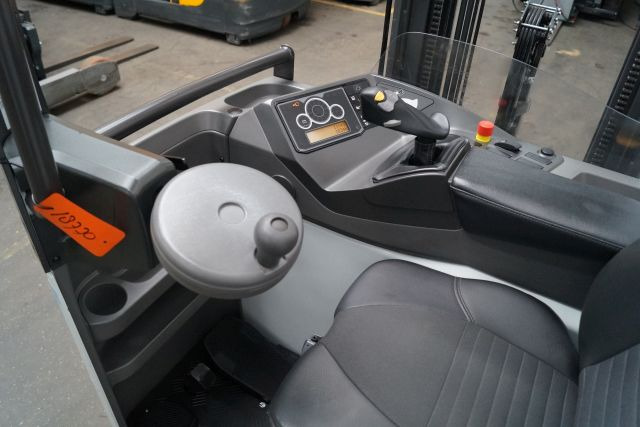Atlet UND140DTVF570 - Reach truck: picture 3 Atlet UND140DTVF570 - Reach truck: picture 3