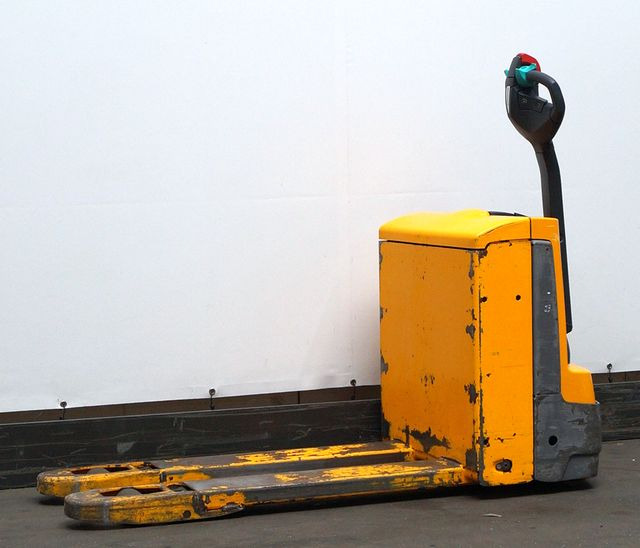 Jungheinrich EJE116 - Pallet truck: picture 1 Jungheinrich EJE116 - Pallet truck: picture 1