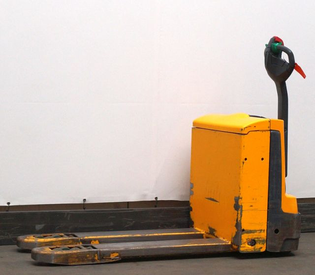 Jungheinrich EJE116 - Pallet truck: picture 1 Jungheinrich EJE116 - Pallet truck: picture 1