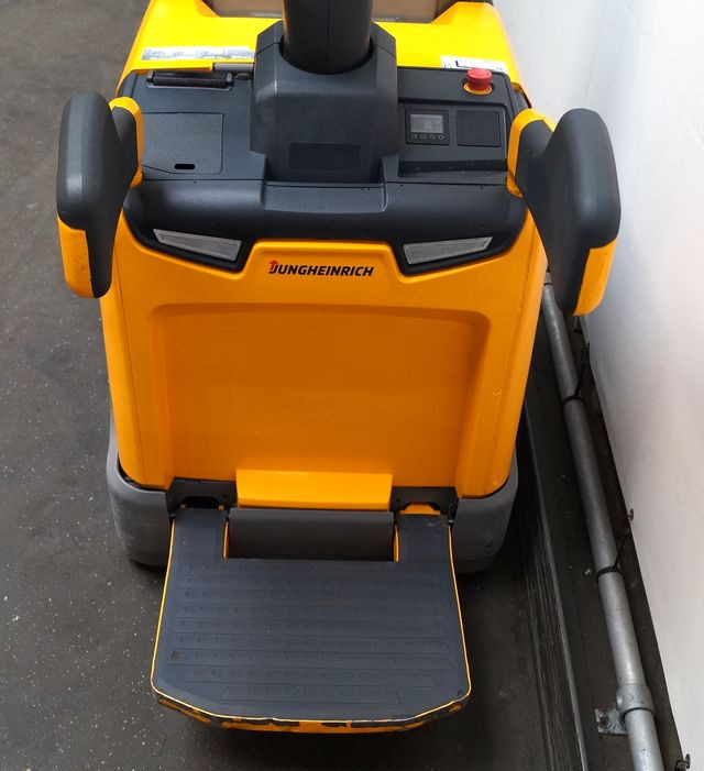 Jungheinrich ERD220 - Stacker: picture 4 Jungheinrich ERD220 - Stacker: picture 4