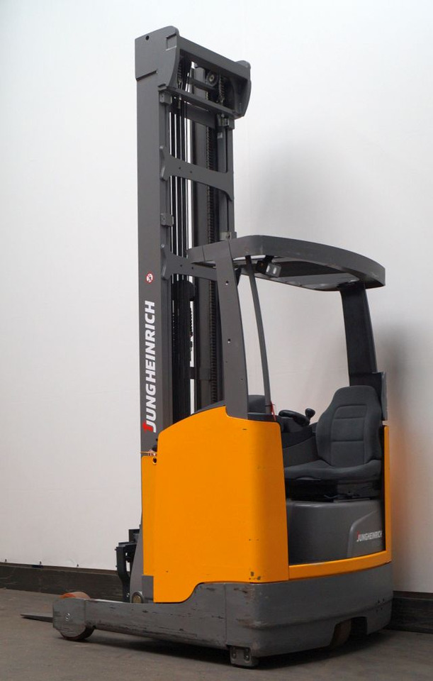 Jungheinrich ETV214 - Reach truck: picture 1 Jungheinrich ETV214 - Reach truck: picture 1
