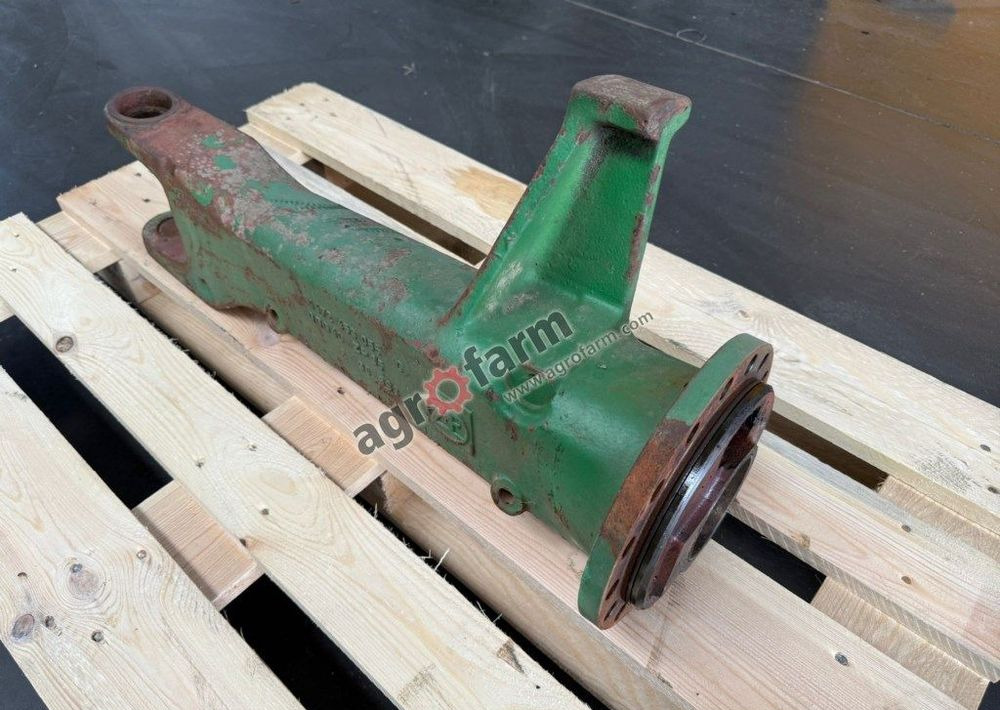 OBUDOWA PRZEDNIEGO MOSTU JOHN DEERE 3640 3650 - Transmission: picture 2 OBUDOWA PRZEDNIEGO MOSTU JOHN DEERE 3640 3650 - Transmission: picture 2