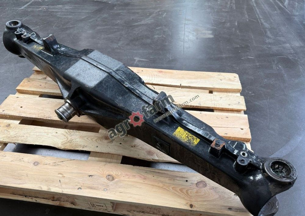 Obudowa przedniego mostu, Case Luxxum 120 - Transmission: picture 1 Obudowa przedniego mostu, Case Luxxum 120 - Transmission: picture 1