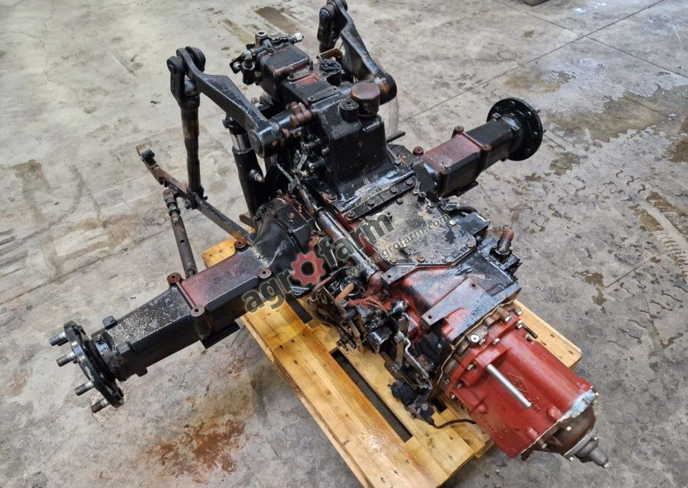 Tylny most, skrzynia biegów Same Explorer 70 - Gearbox: picture 1 Tylny most, skrzynia biegów Same Explorer 70 - Gearbox: picture 1