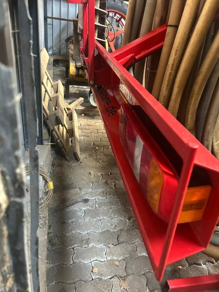 Schuitemaker Exacta 870 bemester  - Manure spreader: picture 4 Schuitemaker Exacta 870 bemester  - Manure spreader: picture 4