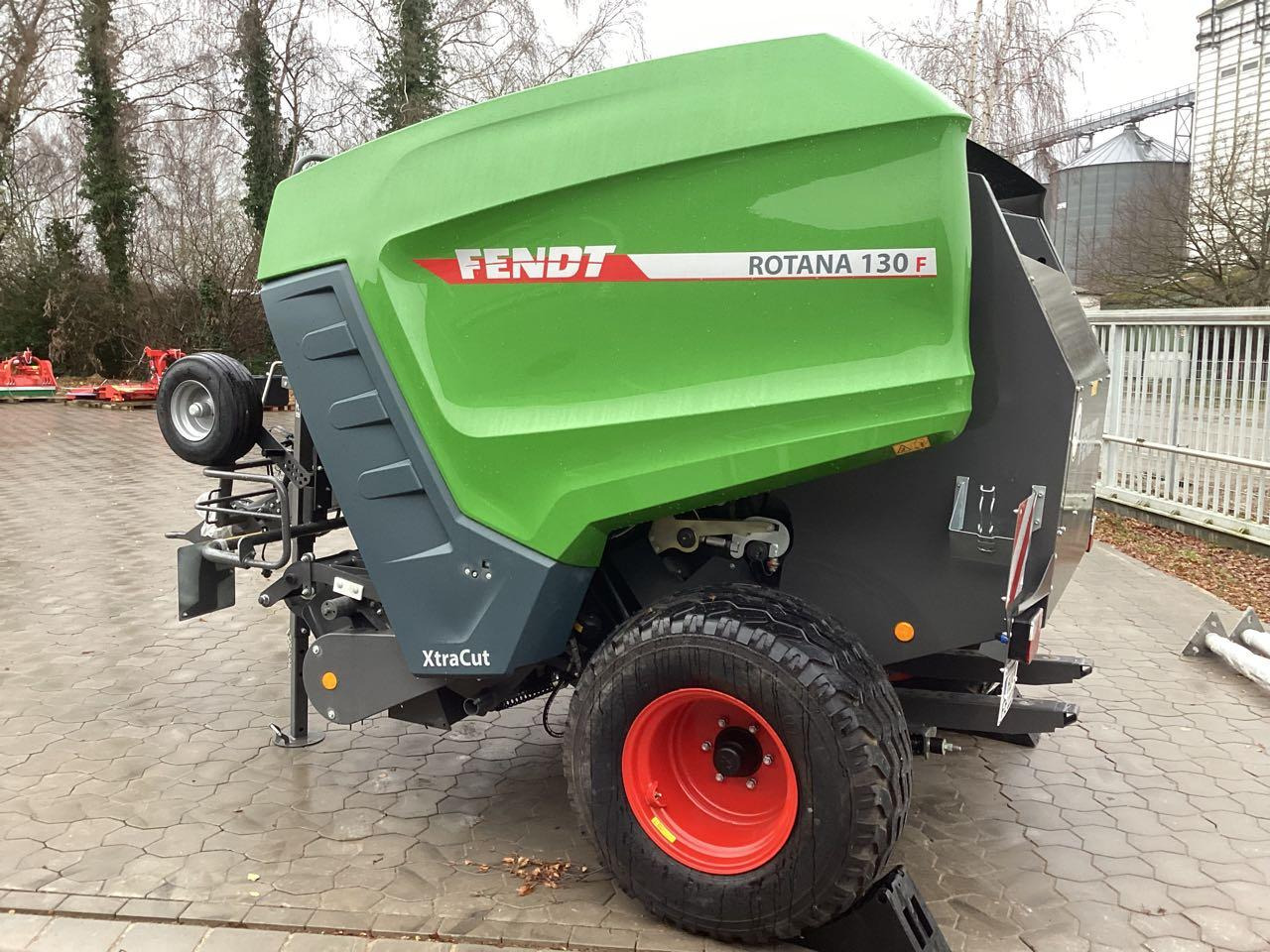 Fendt Rotana 130 F - Round baler: picture 4 Fendt Rotana 130 F - Round baler: picture 4