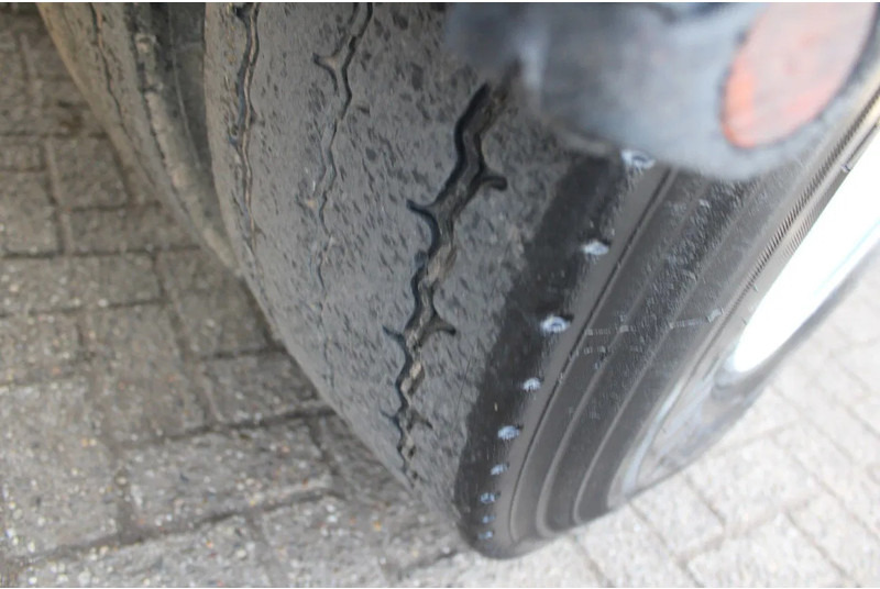 Concrete mixer truck Ginaf X 5250 + TIPPER 10X4 + MANUAL: picture 16