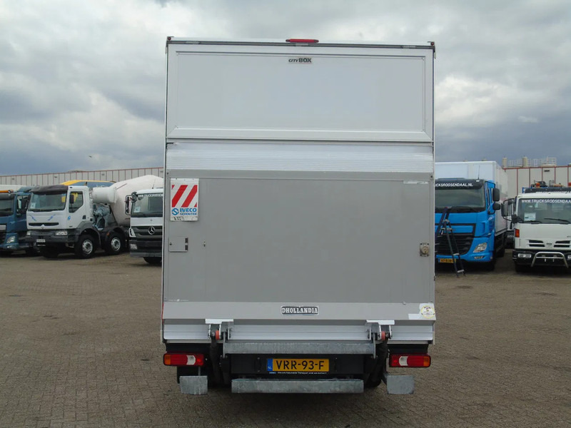 Iveco Daily 40 C18 + LIFT - Closed box van: picture 4 Iveco Daily 40 C18 + LIFT - Closed box van: picture 4