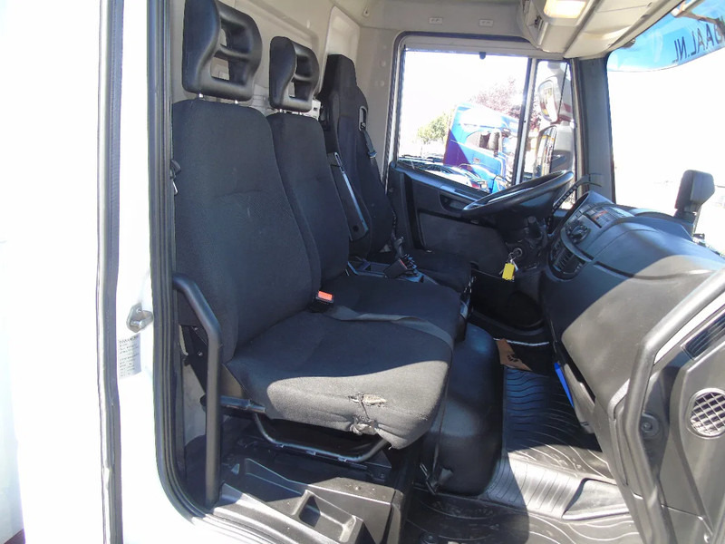 Crane truck Iveco Eurocargo 160E25 + HMF 1210K-RC + EURO 6: picture 12
