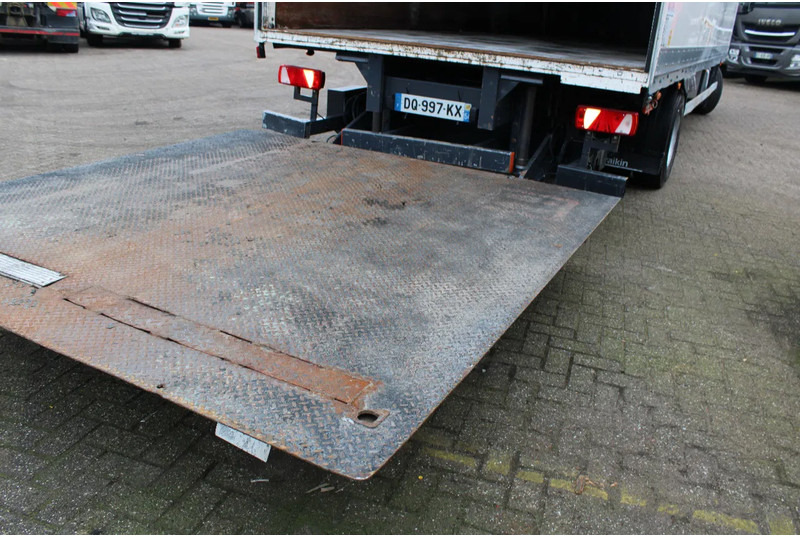 Iveco Eurocargo 160e25 + lift + euro 6 - Box truck: picture 5 Iveco Eurocargo 160e25 + lift + euro 6 - Box truck: picture 5