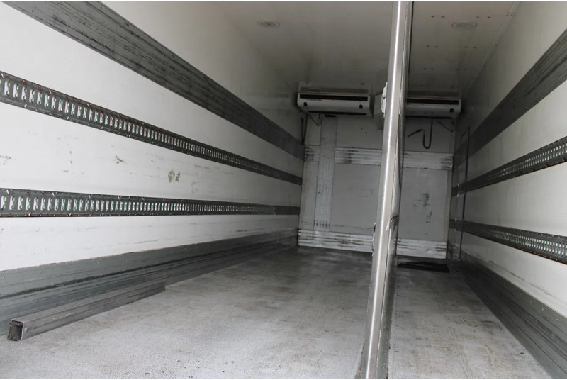 Mercedes-Benz Antos 1924 +THERMO KING - Refrigerator truck: picture 4 Mercedes-Benz Antos 1924 +THERMO KING - Refrigerator truck: picture 4