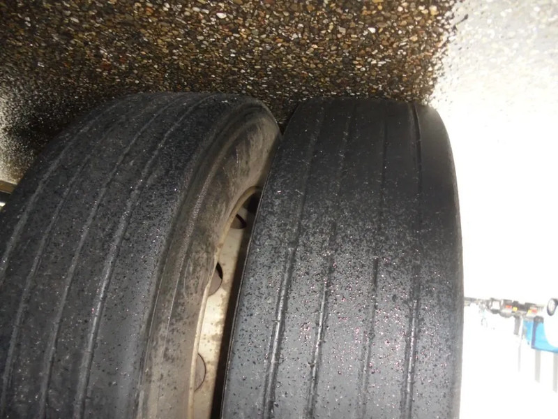 Closed box trailer Renders RMAC 9.9 + 2 AXLE + Combi: picture 17 Closed box trailer Renders RMAC 9.9 + 2 AXLE + Combi: picture 17