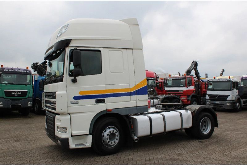 DAF XF 105.460 + SSC + EURO 5 + RETARDER - Tractor truck: picture 4 DAF XF 105.460 + SSC + EURO 5 + RETARDER - Tractor truck: picture 4