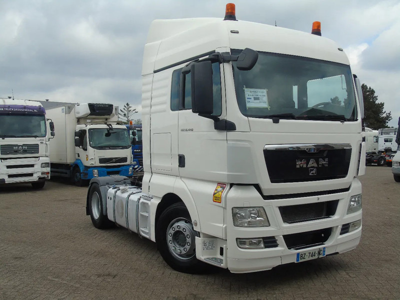 MAN TGX reserved 18.440 + EURO 5!! 3X IN STOCK - Tractor truck: picture 3 MAN TGX reserved 18.440 + EURO 5!! 3X IN STOCK - Tractor truck: picture 3