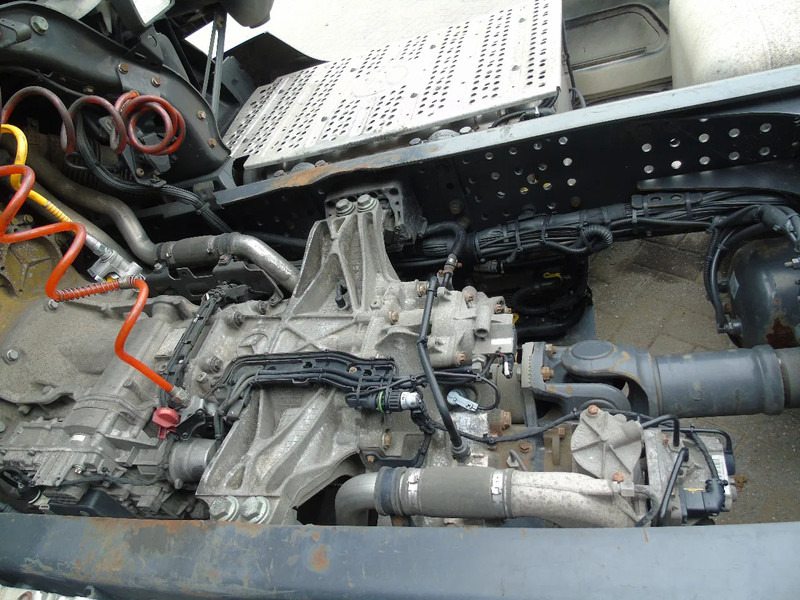 Mercedes-Benz Actros 1842 + RETARDER + MEGA + euro 6 - Tractor truck: picture 4 Mercedes-Benz Actros 1842 + RETARDER + MEGA + euro 6 - Tractor truck: picture 4