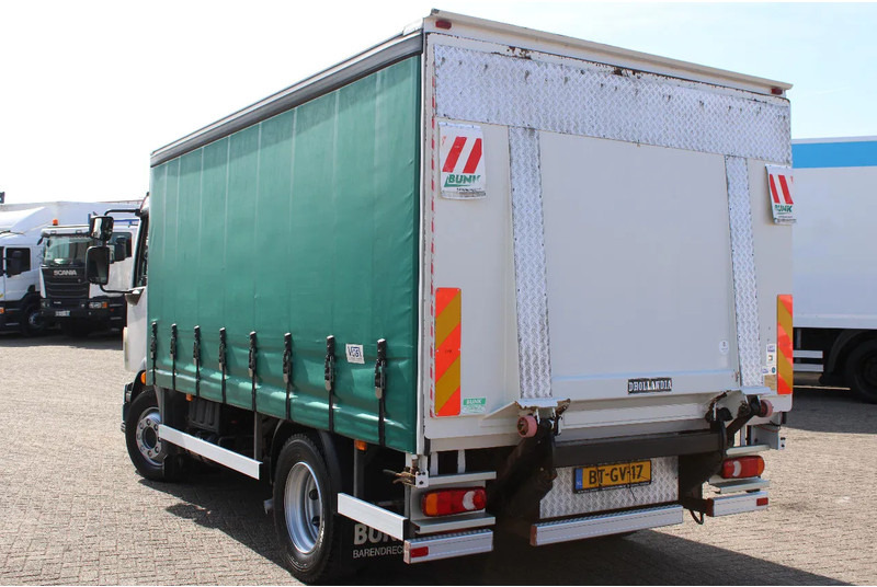 Volvo FL 12 .240 + LIFT + MANUAL - Curtain side truck: picture 5 Volvo FL 12 .240 + LIFT + MANUAL - Curtain side truck: picture 5