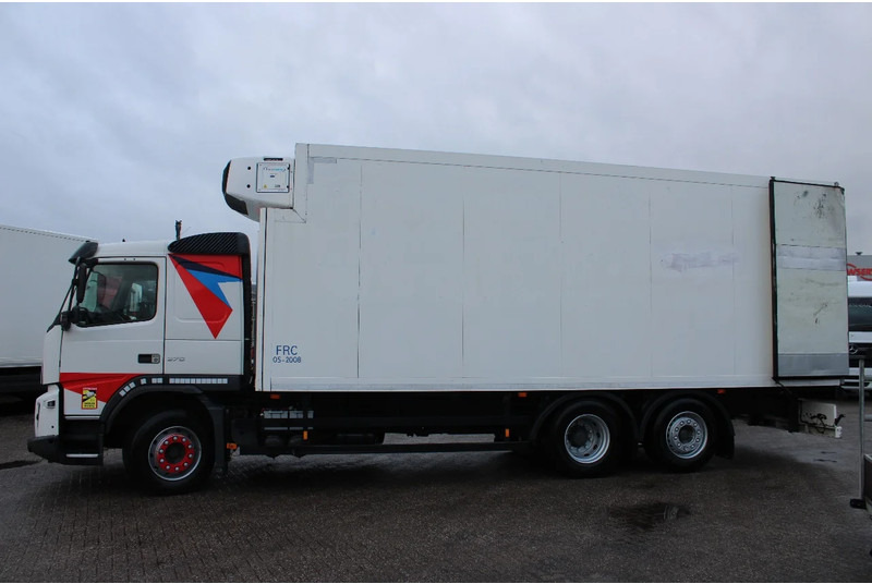 Refrigerator truck Volvo FMX 370 + EURO 5 + CARRIER + meat + 6x2 + atp: picture 19