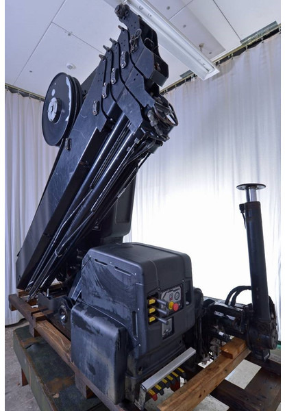 Hiab X-HIPRO 232 E-4 CD - Truck mounted crane: picture 5 Hiab X-HIPRO 232 E-4 CD - Truck mounted crane: picture 5