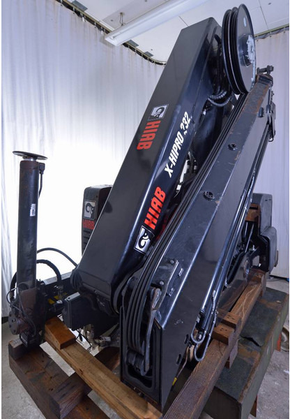 Hiab X-HIPRO 232 E-4 CD - Truck mounted crane: picture 1 Hiab X-HIPRO 232 E-4 CD - Truck mounted crane: picture 1