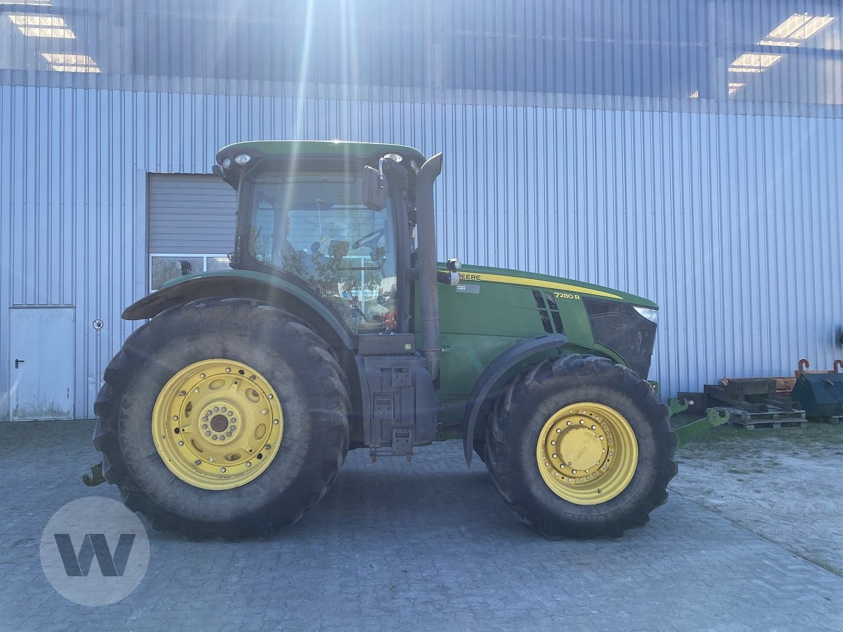John Deere 7280R - Farm tractor: picture 1 John Deere 7280R - Farm tractor: picture 1