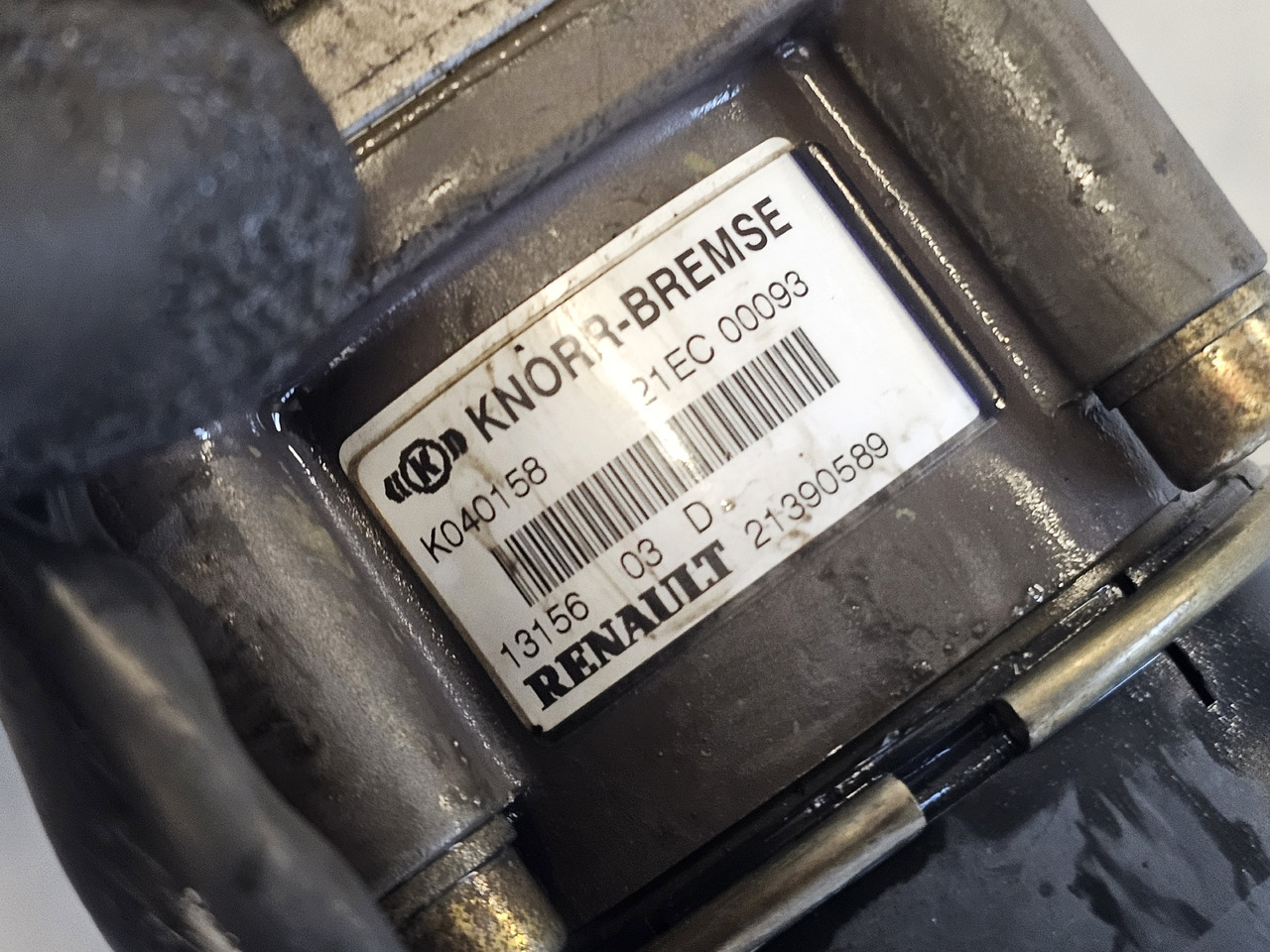 RENAULT PEDAL BRAKE VALVE / K040158 / 21390589 - Brake valve: picture 5 RENAULT PEDAL BRAKE VALVE / K040158 / 21390589 - Brake valve: picture 5