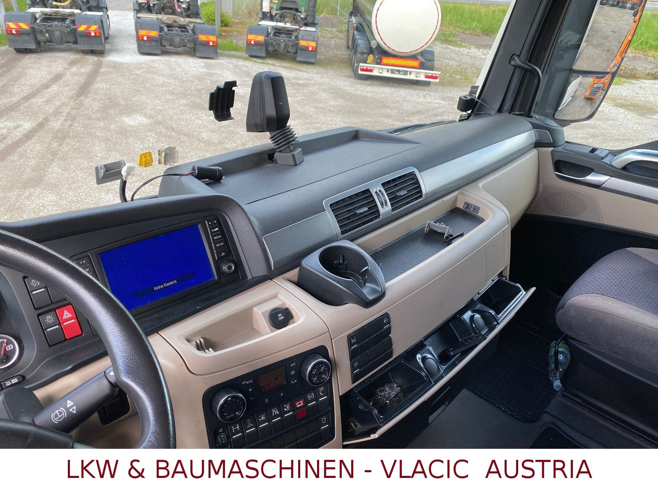 MAN TGX 18.420 (eigengewicht 6939Kg) MAN TGX 18.420 (eigengewicht 6939Kg) - Tractor truck: picture 5 MAN TGX 18.420 (eigengewicht 6939Kg) MAN TGX 18.420 (eigengewicht 6939Kg) - Tractor truck: picture 5