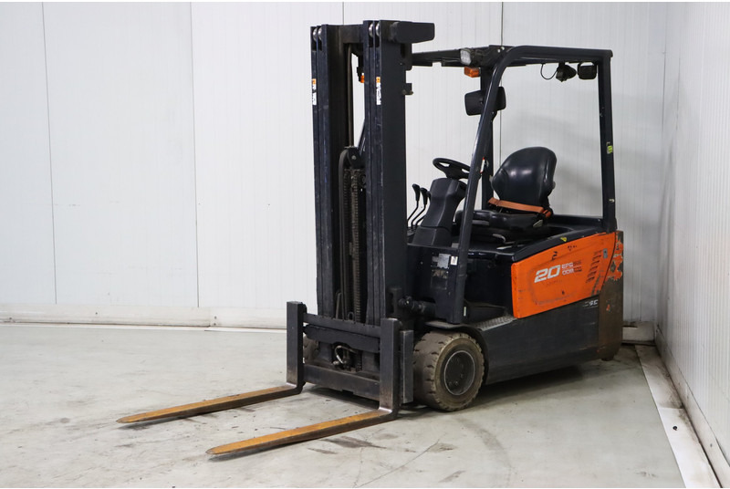 Doosan B20T-7 - Electric forklift: picture 4 Doosan B20T-7 - Electric forklift: picture 4