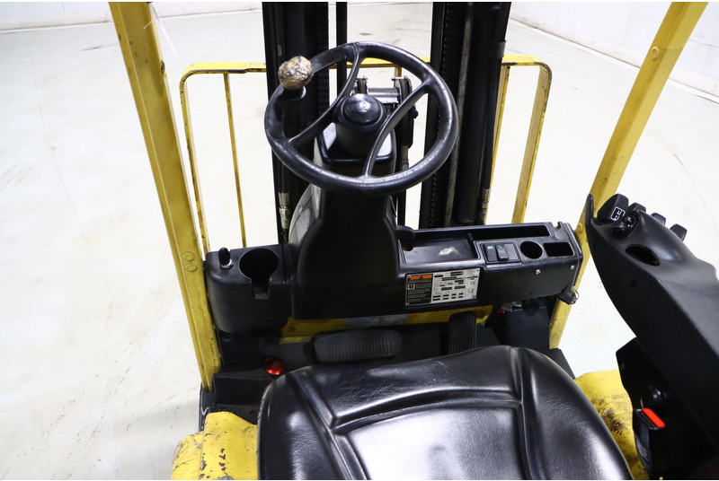 Hyster J1.8XNT - Electric forklift: picture 2 Hyster J1.8XNT - Electric forklift: picture 2