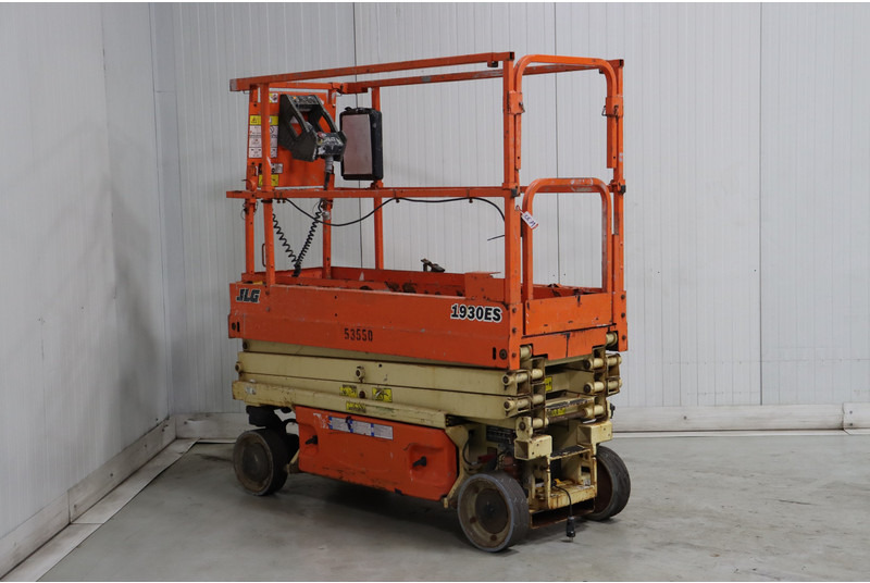 Scissor lift JLG 1930ES: picture 11