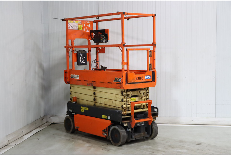 JLG 1932R - Scissor lift: picture 5 JLG 1932R - Scissor lift: picture 5