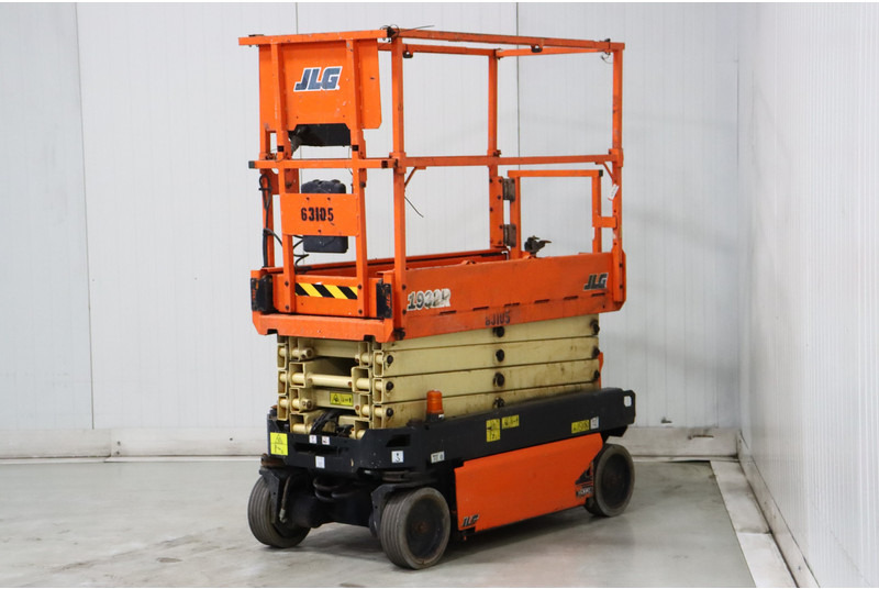 JLG 1932R - Scissor lift: picture 4 JLG 1932R - Scissor lift: picture 4