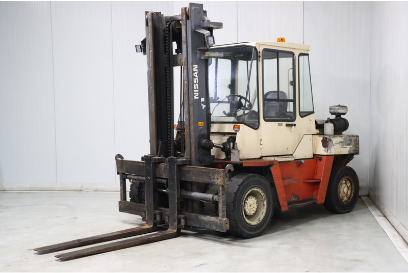 Nissan VF05H70U - Diesel forklift: picture 4 Nissan VF05H70U - Diesel forklift: picture 4