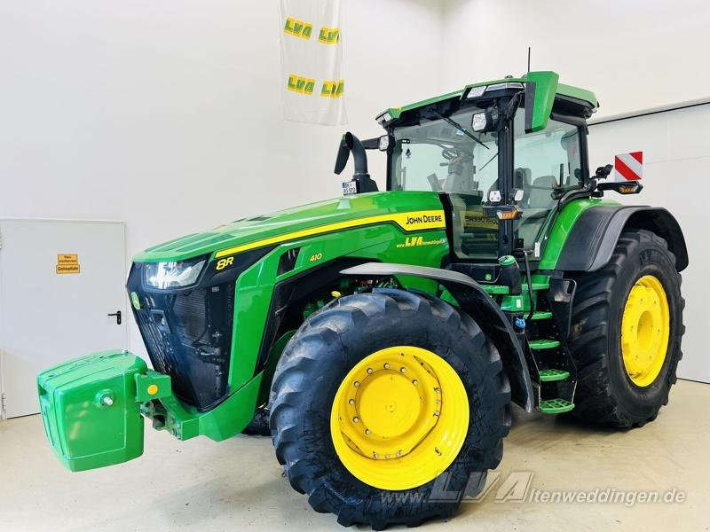 John Deere 8R 410 - Farm tractor: picture 1 John Deere 8R 410 - Farm tractor: picture 1