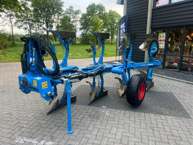 LEMKEN 4-scissor vario plough - Soil tillage equipment: picture 2 LEMKEN 4-scissor vario plough - Soil tillage equipment: picture 2